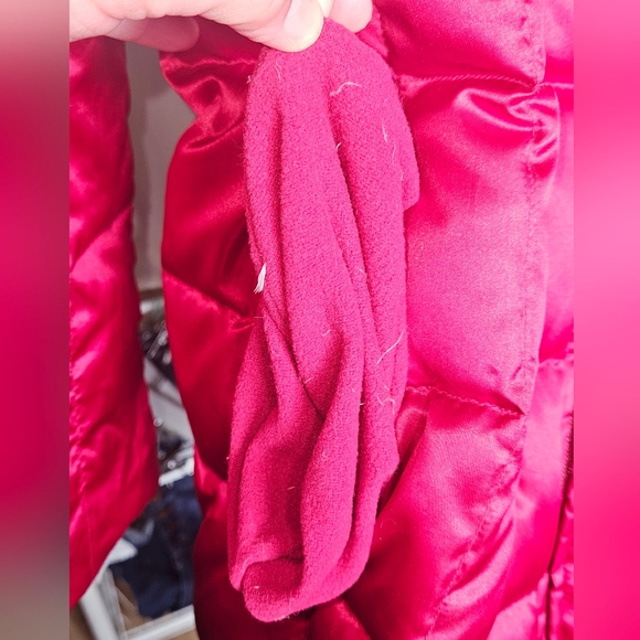 Lands’ End Goose Down Puffer Coat, Faux Fur Hood Trim, Magenta, Size Small, GUC - Picture 13 of 16